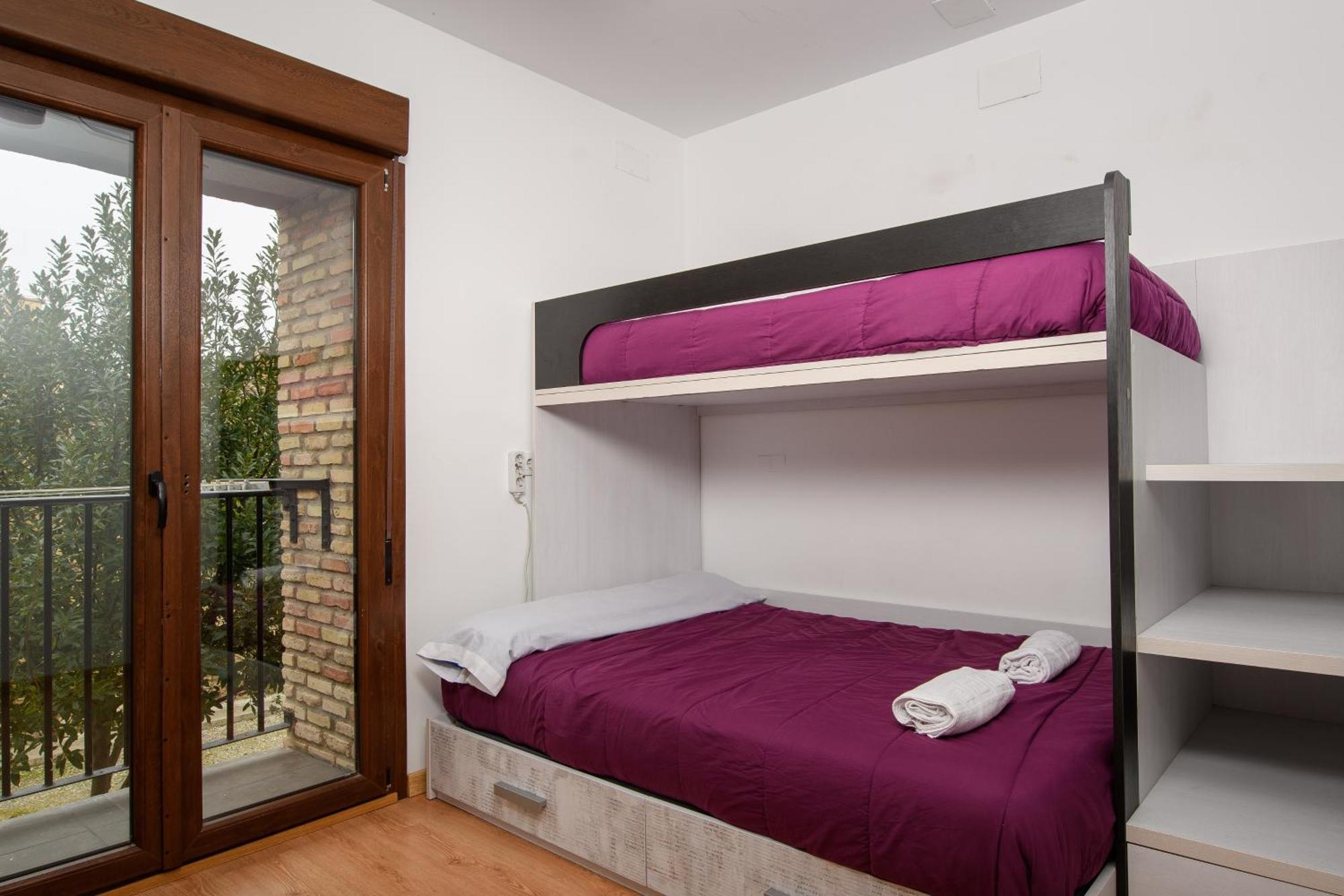 Albergue Estrella Guia Puente La Reina Ngoại thất bức ảnh