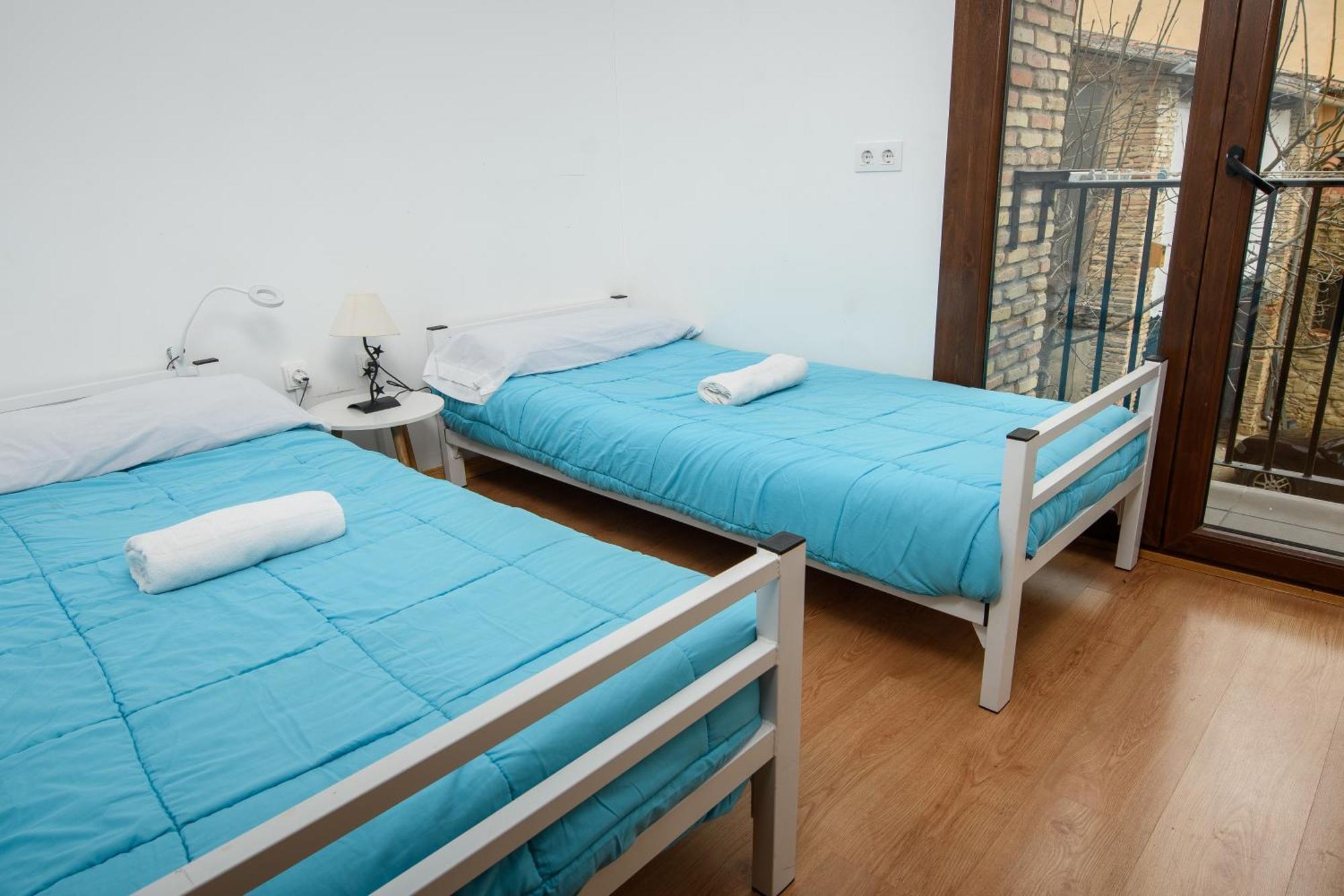 Albergue Estrella Guia Puente La Reina Ngoại thất bức ảnh